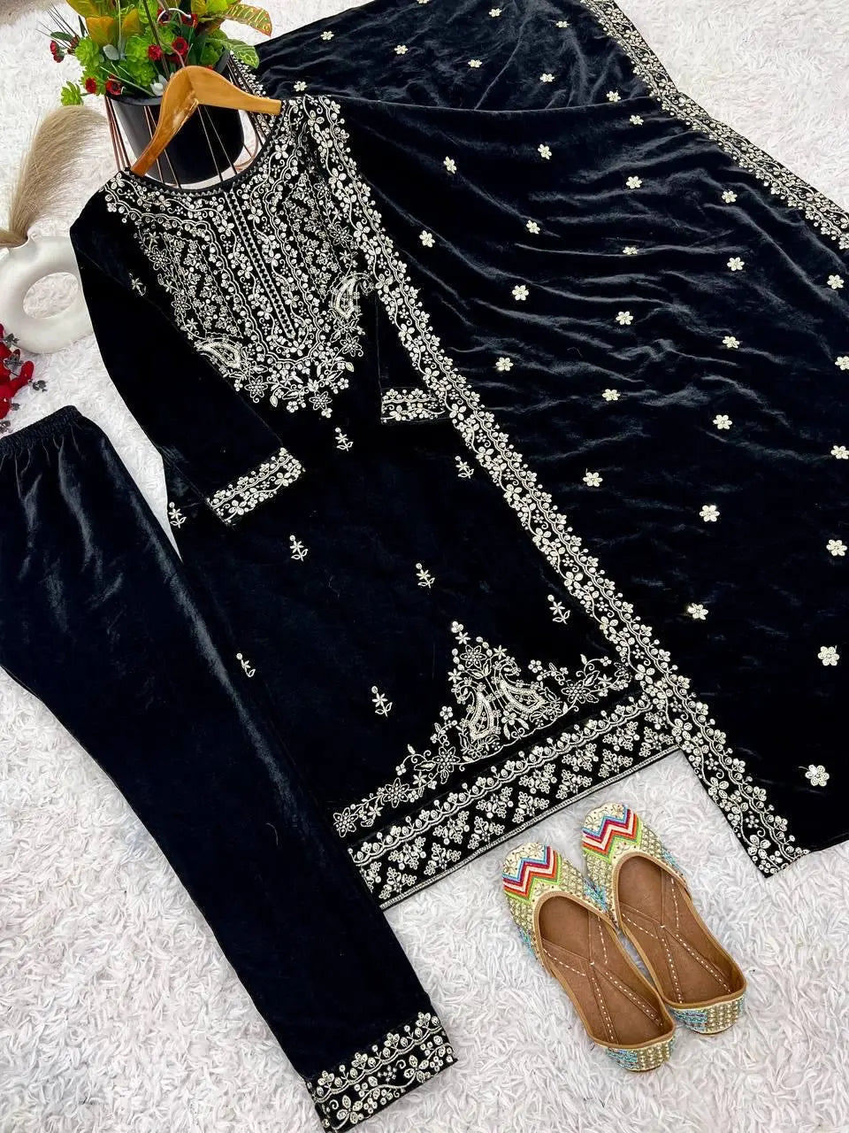 Ethenika Thread Embroidery Work Winter Wear Velvet Suit for Women