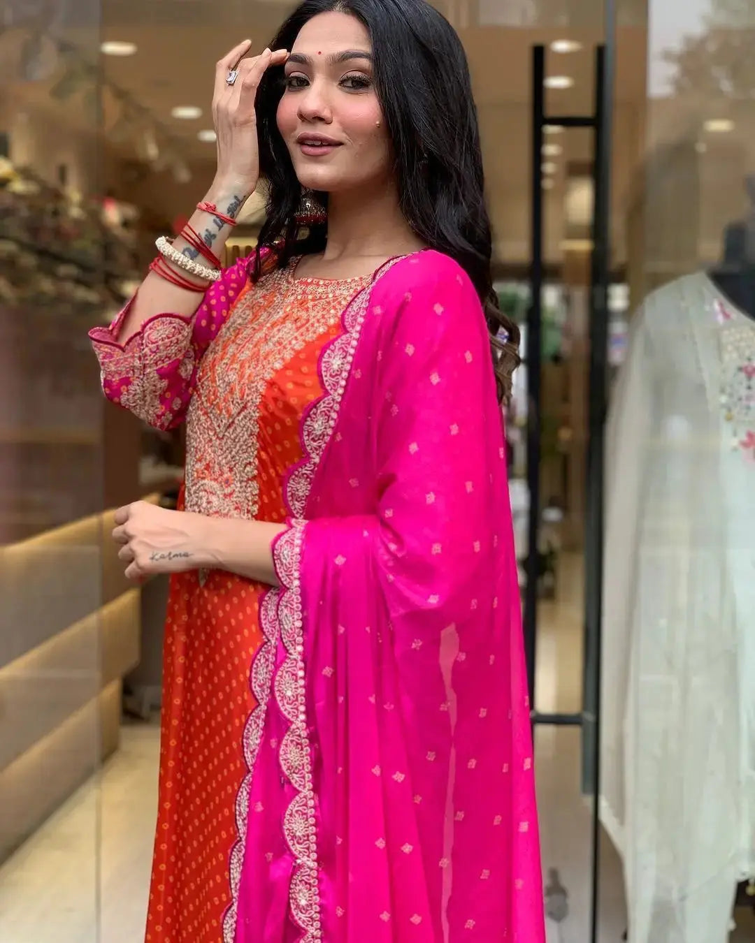 Chinon Digital Bandhani Print with Neck Thread Embroidery work Kurti Pant Dupatta Set(Stitched)