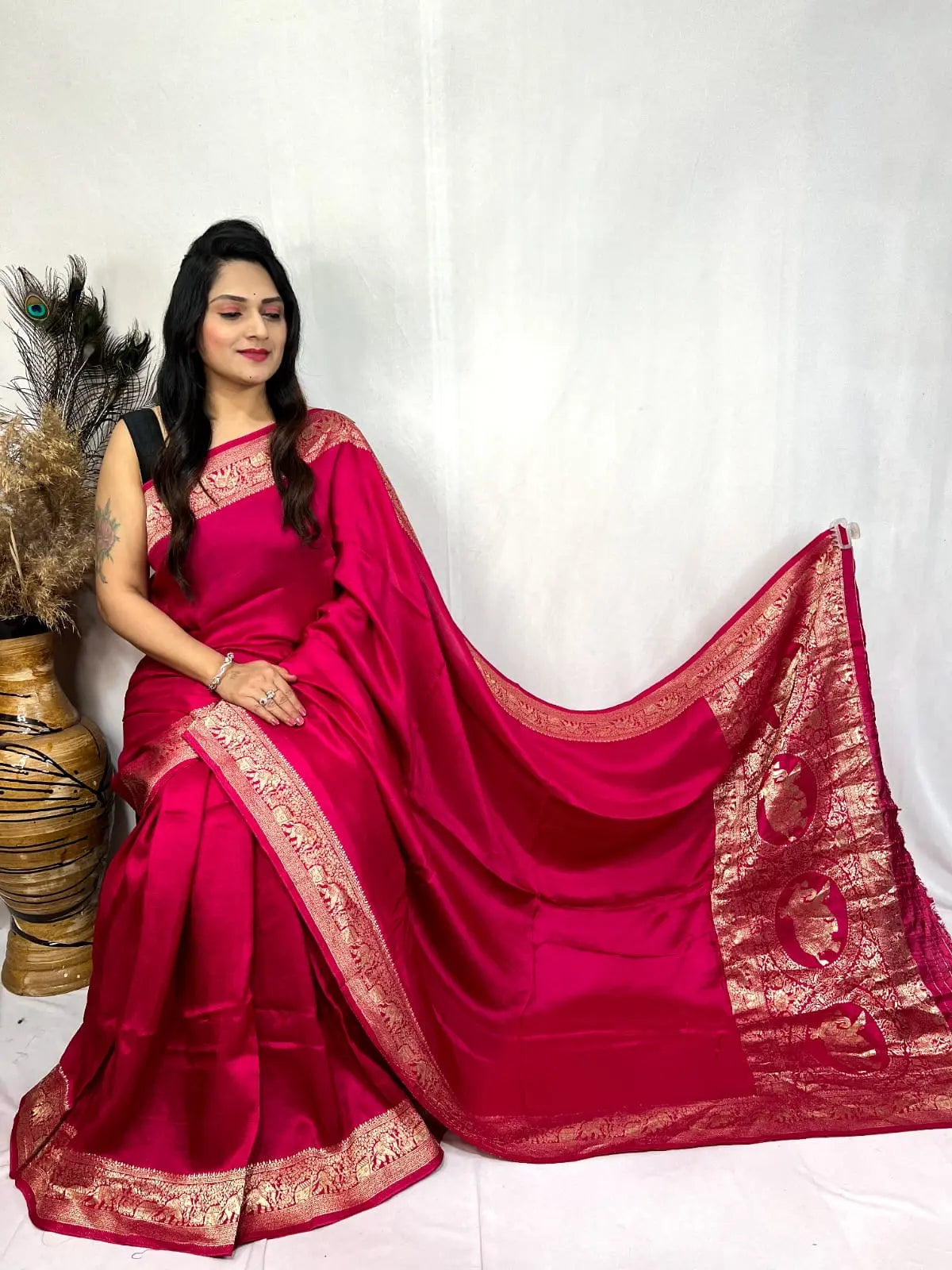 Dola Silk Golden Zari Border Saree