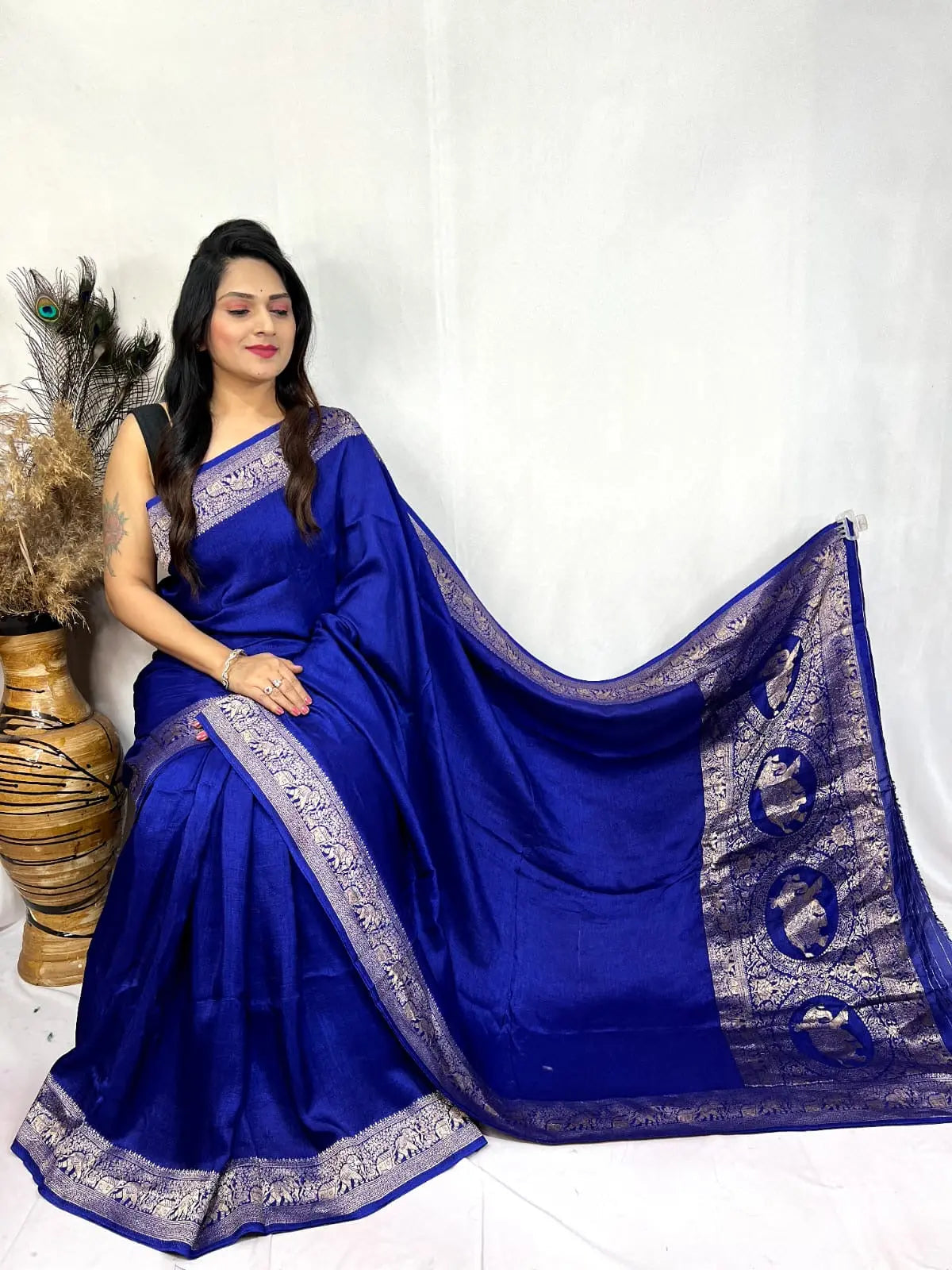 Dola Silk Golden Zari Border Saree