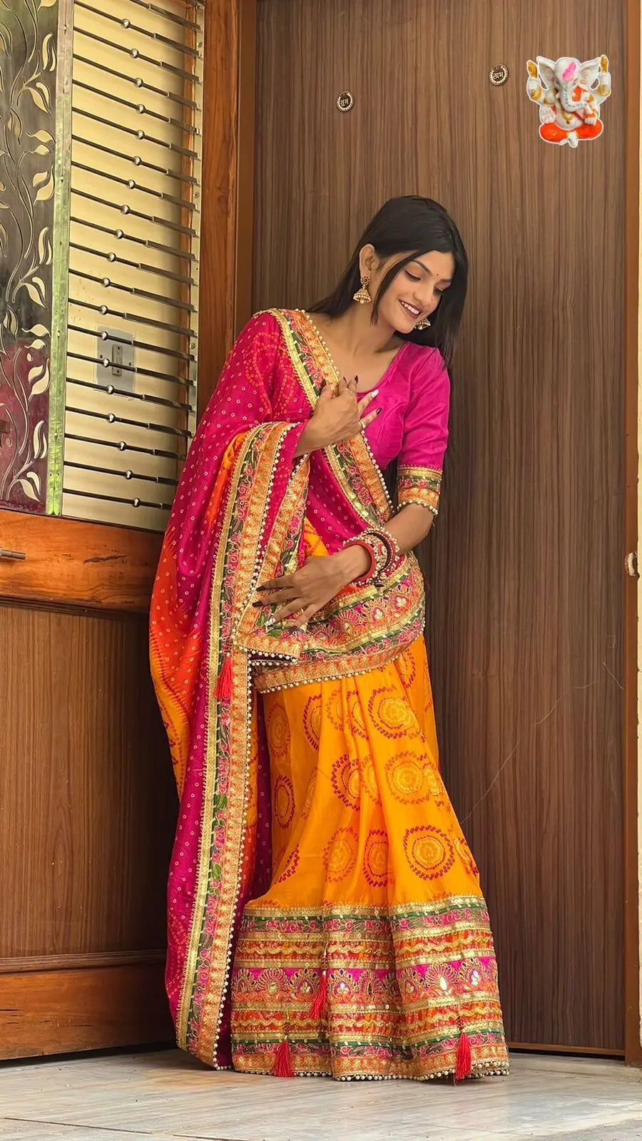 Moss Chiffone Mill Print Work Multicolor Bandhani Saree